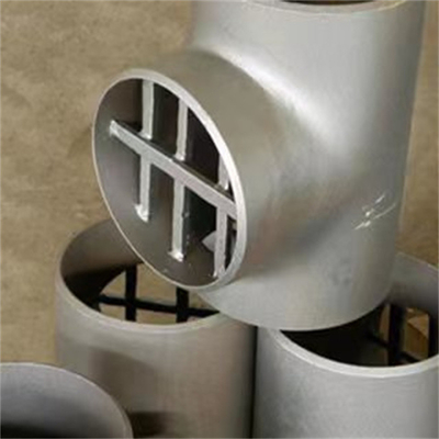 24&quot; Welded Pipe Fittings Carbon  Steel Equal Tee / Reducing Tee Asme Astm A234 Wpb