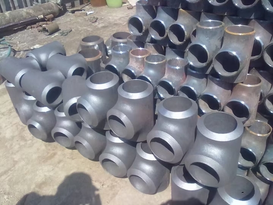 DIN2615 Carbon Steel Tee Sch20 Sch10 Dn15-Dn1200 STD Black Painting