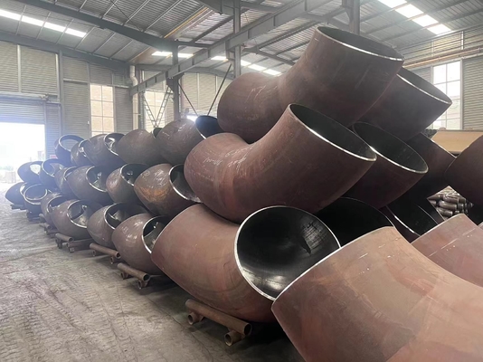 Anti Rust Paint Elbow Welded Pipe Fittings For Chemical Applications