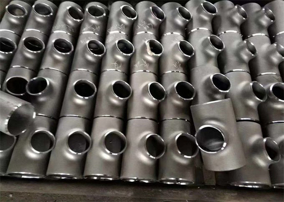 Butt Weld Anti Rust Oil Carbon Steel Reducing Tee Din En Bs Jis Gost B16.9 A234 Wpb Din2615